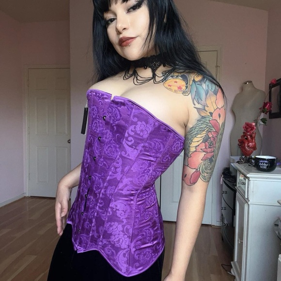 💜 Grunge Victorian Goth Corset NWT! - Picture 3 of 9